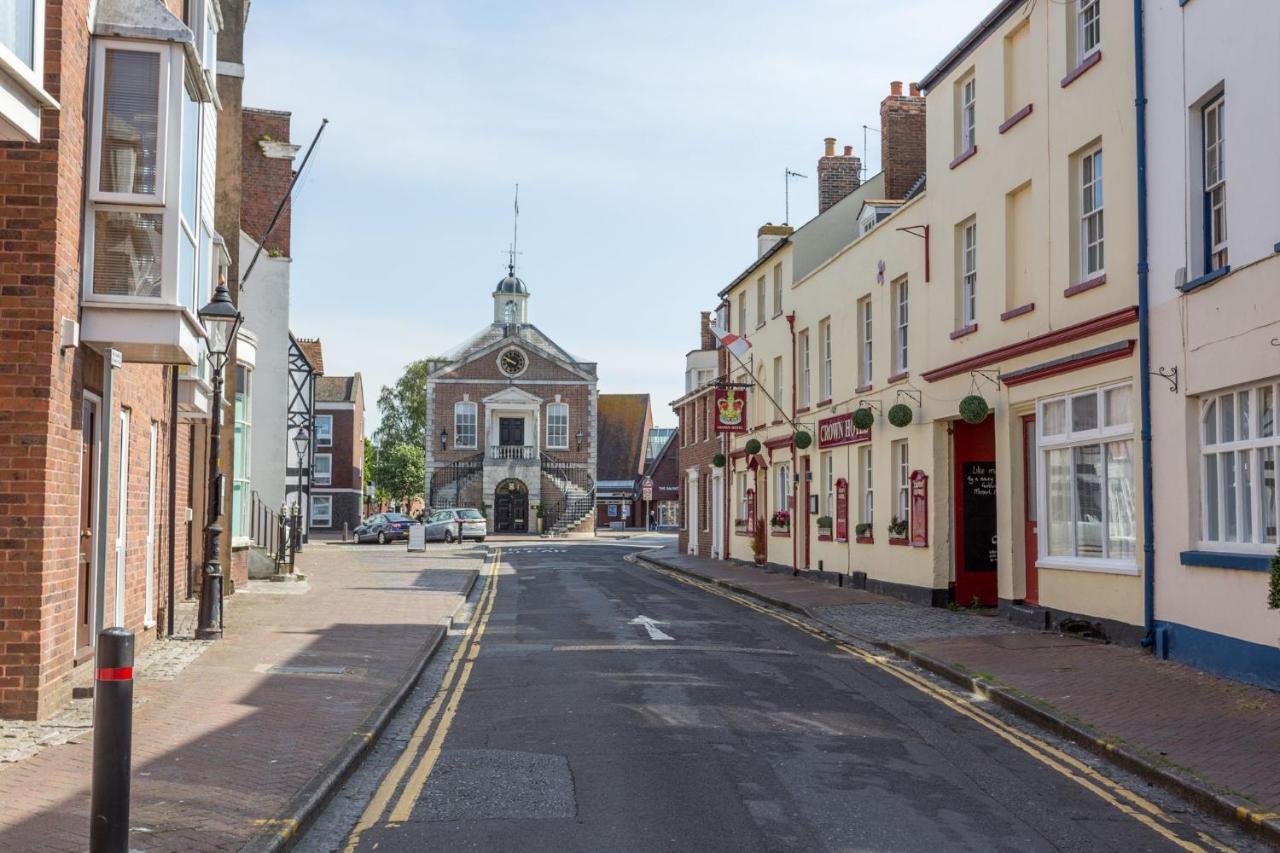 Custom House Poole - Overlord Chamber Екстер'єр фото